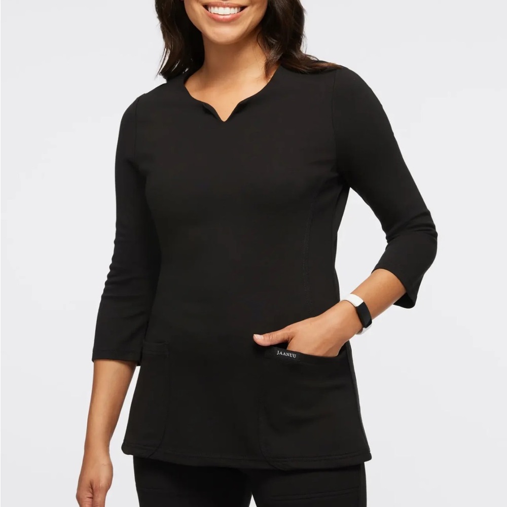 JAANUU 3/4 Sleeve Notched Crewneck Scrub Top Stretch, Black, Sz L J96199